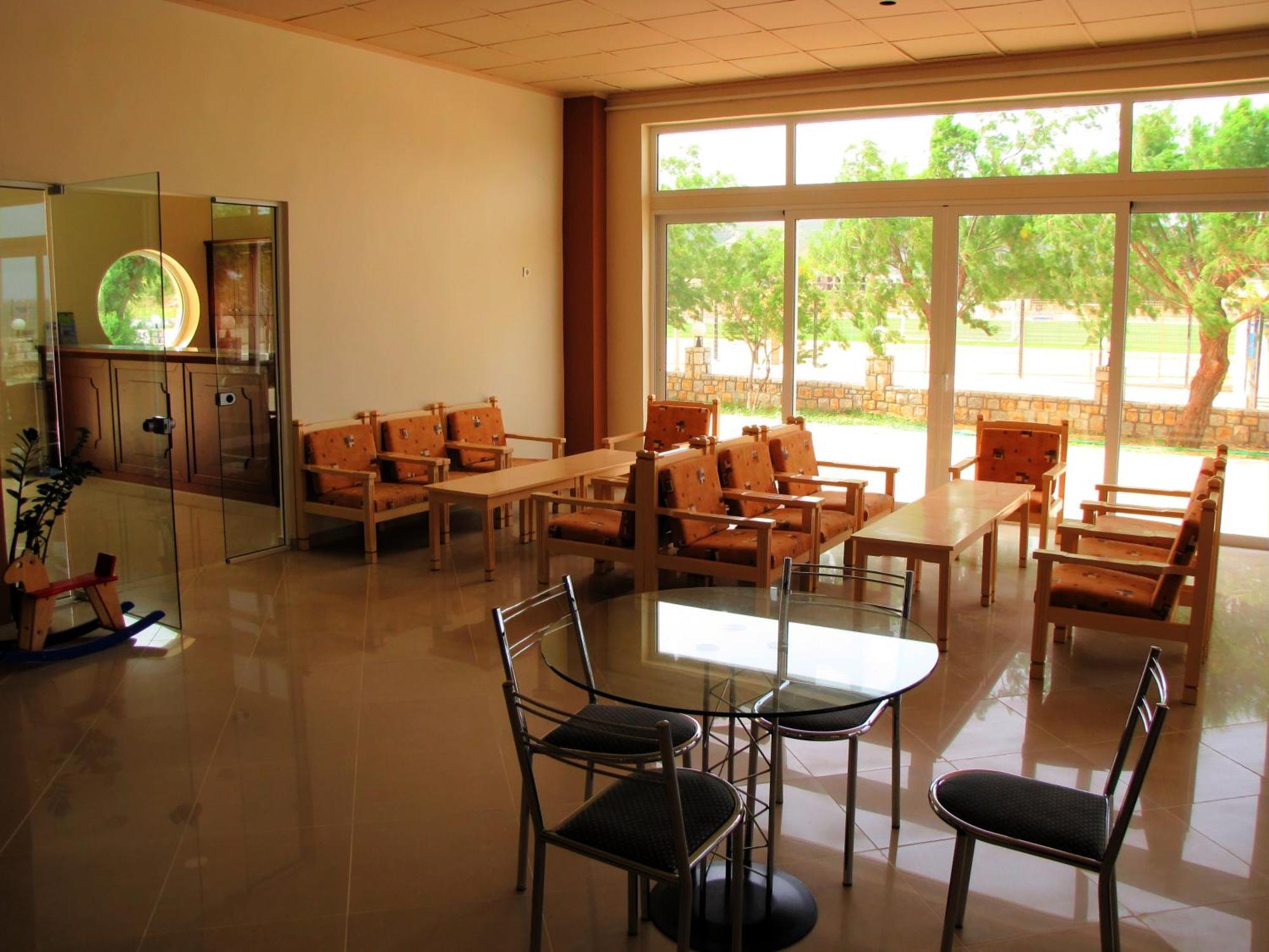 Hotel Galini *